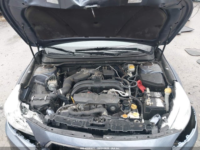 4S3BNAA67F3021244 Subaru Legacy 2.5i