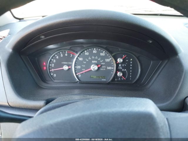 2011 MITSUBISHI ENDEAVOR 4A4JN2AS8BE035823 Photo 6