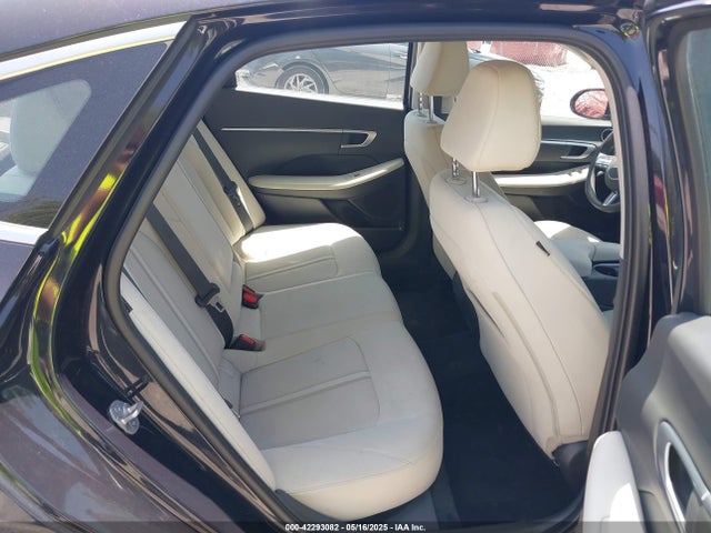 KMHL64JA8RA400479 Hyundai SONATA SEL