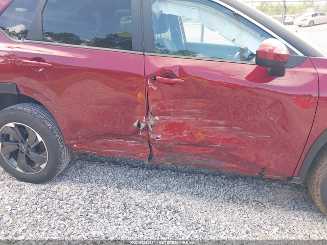JN8BT3BA8SW344154 Nissan Rogue Sv Fwd