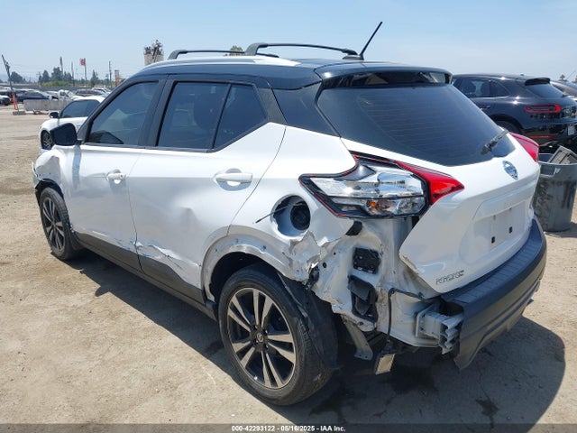 3N1CP5CUXKL508165 Nissan 2019