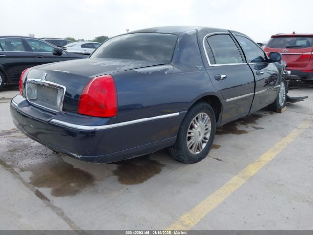 2009 LINCOLN TOWN CAR 2LNHM82V59X619847 Photo 3