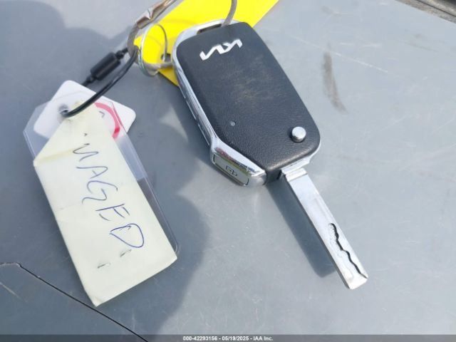 3KPF24AD8PE643047 KIA Forte Lxs