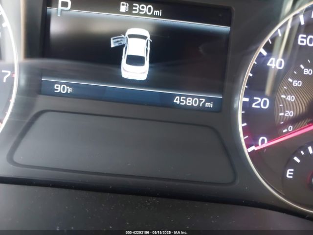 3KPF24AD8PE643047 KIA Forte Lxs