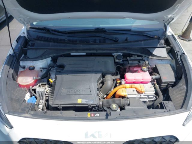 2022 KIA NIRO KNDCB3LC9N5547776 Photo 9