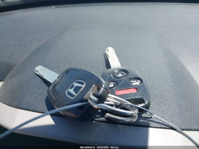 5FNYF4H9XFB034677 Honda Pilot Touring