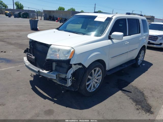 5FNYF4H9XFB034677 Honda Pilot Touring