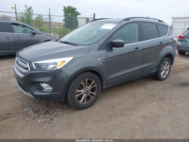 1FMCU9GDXJUB88899 Ford ESCAPE SE