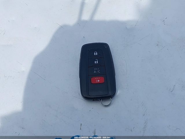 JTDKAMFP8M3193049 Toyota Prius Prime Le