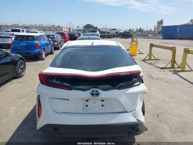 JTDKAMFP8M3193049 Toyota Prius Prime Le