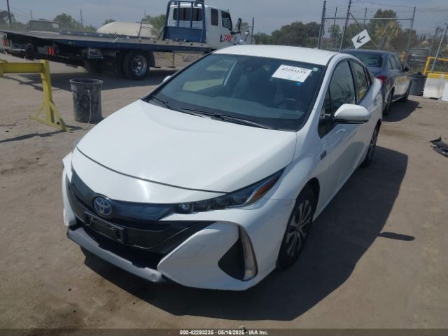 JTDKAMFP8M3193049 Toyota Prius Prime Le