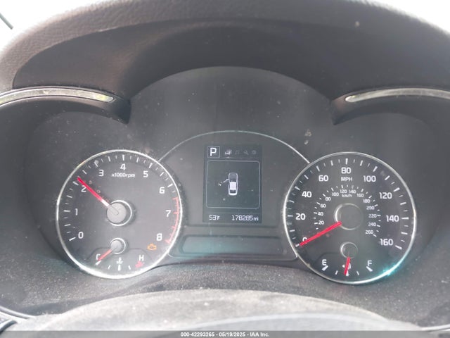 KIA FORTE LX 2018 3KPFL4A74JE190494 Image 7