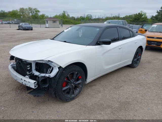 2C3CDXJGXLH133648 Dodge Charger Sxt Awd