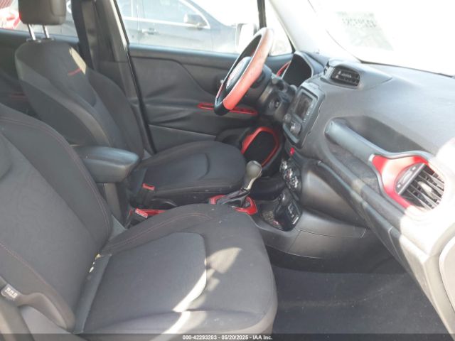 ZACCJBCT7GPE06115 Jeep Renegade Trailhawk