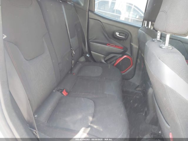 ZACCJBCT7GPE06115 Jeep Renegade Trailhawk