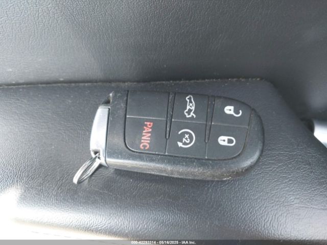 2015 CHRYSLER 200 1C3CCCCB1FN602599 Photo 10