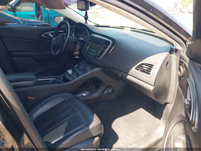 2015 CHRYSLER 200 1C3CCCCB1FN602599 Photo 4