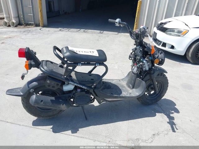 Honda NPS50 2024 JH2AF5817RK200704 Image 12
