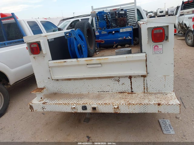 Ford F-350 Chassis Xl 2015 1FD7X3E68FEA71639 Image 16