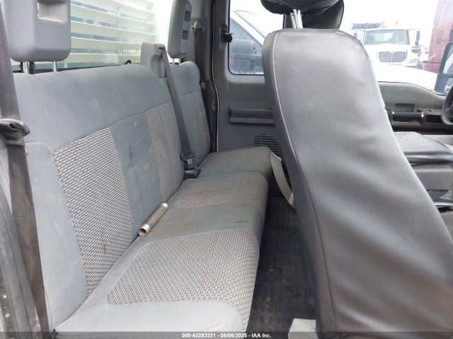 Ford F-350 Chassis Xl 2015 1FD7X3E68FEA71639 Image 8