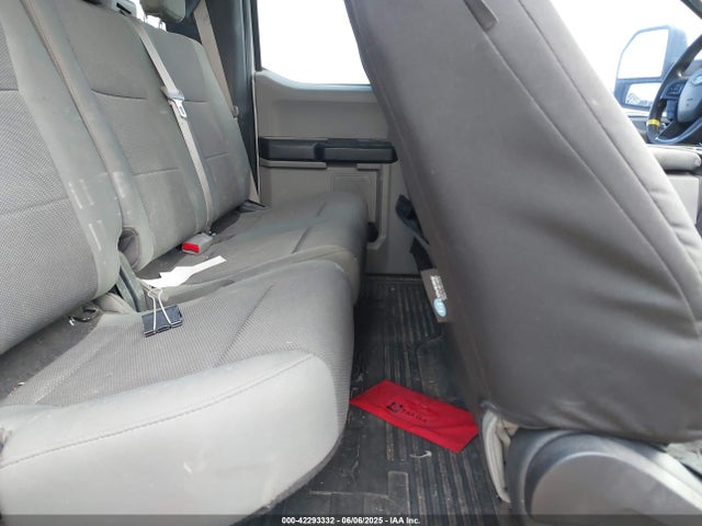1FD7X3F68HEB54361 Ford F-350 Chassis Xl
