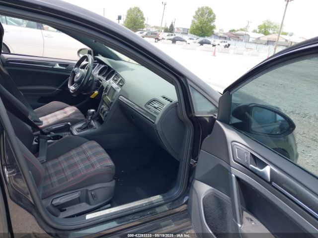 2017 VOLKSWAGEN GOLF GTI 3VW4T7AU3HM015942 Photo 4