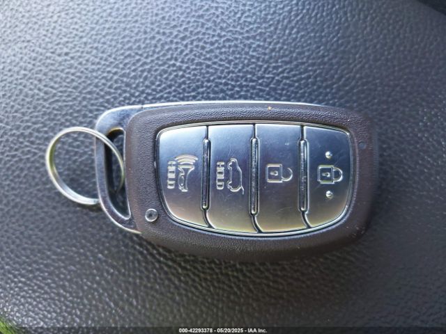 KMHC65LC5LU235114 Hyundai Ioniq Hybrid Blue