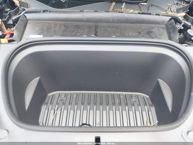 7SAYGDED5RF111338 Tesla 2024