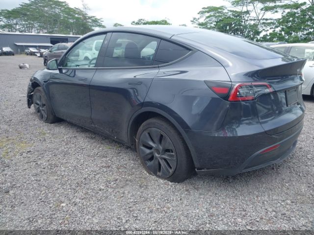 2024 TESLA MODEL Y 7SAYGDED5RF111338 Photo 2