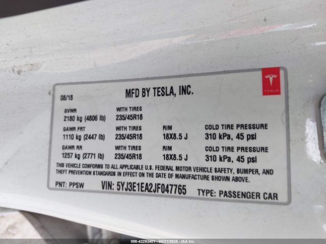 2018 TESLA MODEL 3 5YJ3E1EA2JF047765 Photo 8