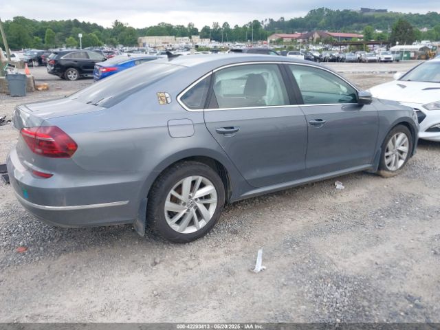 2018 VOLKSWAGEN PASSAT 1VWBA7A35JC011922 Photo 3