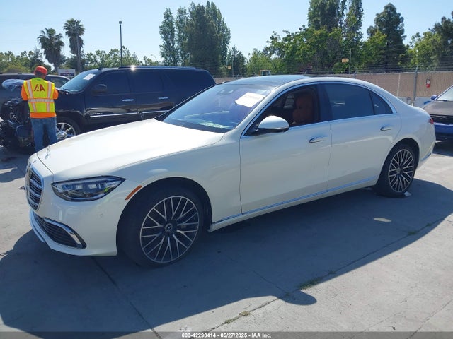 W1K6G7GB5MA017002 Mercedes-Benz m176