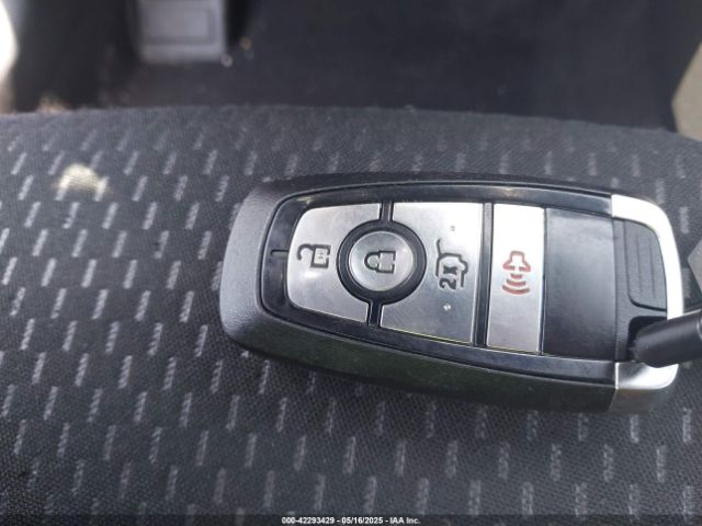 1FMCU0MN3SUA41592 Ford Escape St-line