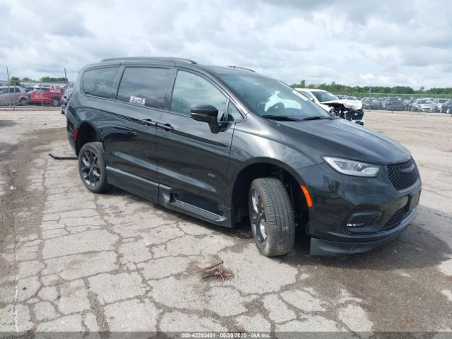 2022 CHRYSLER PACIFICA 2C4RC1BG8NR195566