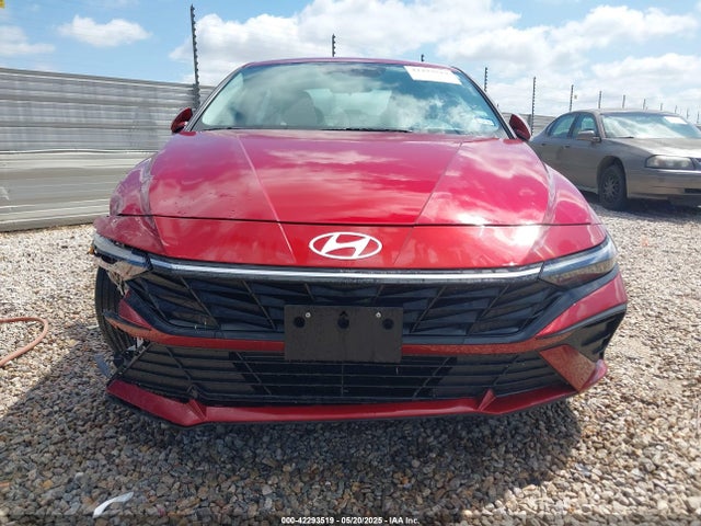 KMHLM4DG8RU785742 Hyundai ELANTRA SEL