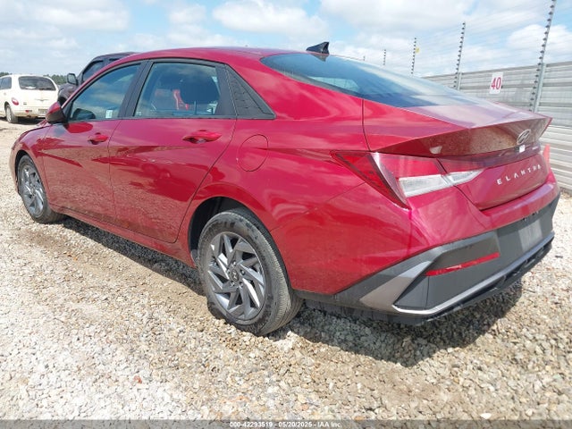 KMHLM4DG8RU785742 Hyundai ELANTRA SEL