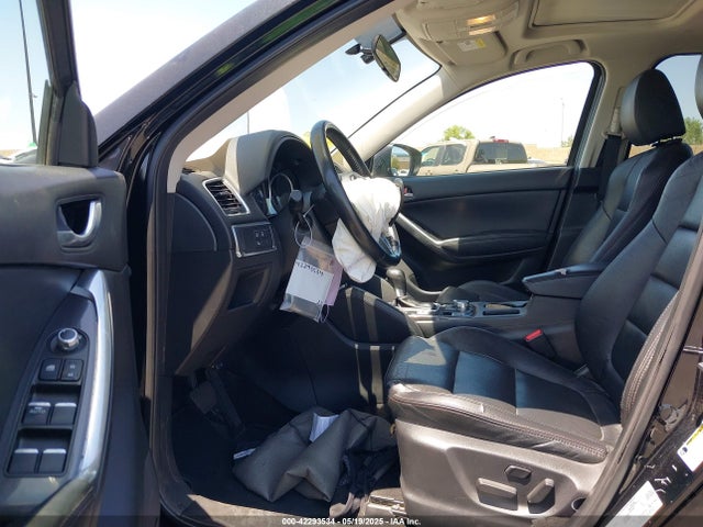 Mazda py 2016 JM3KE2DY2G0776928 Image 5