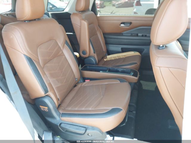 5N1DR3DH1NC211329 Nissan 2022