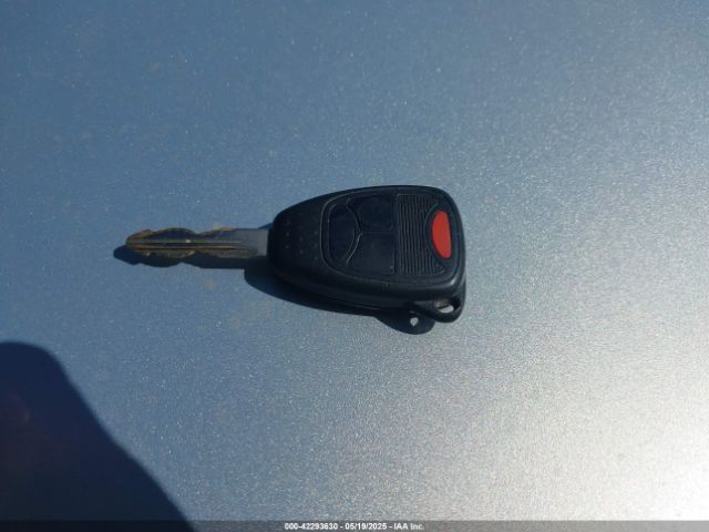 1C4NJPBB0GD739625 Jeep Patriot 75th Anniversary