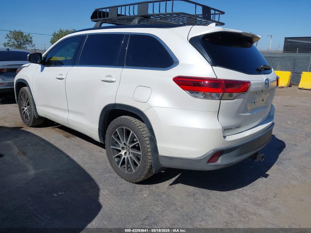 5TDJZRFH4HS363437 Toyota Highlander Se