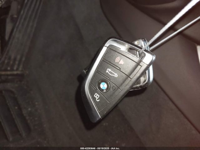 2017 BMW X5 5UXKR6C56H0J83746 Photo 10