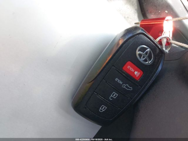 2024 TOYOTA GRAND HIGHLANDER 5TDAAAB58RS023164 Photo 10
