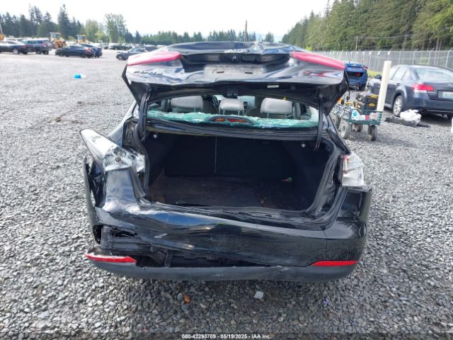 KNAFX4A61G5590512 KIA FORTE LX