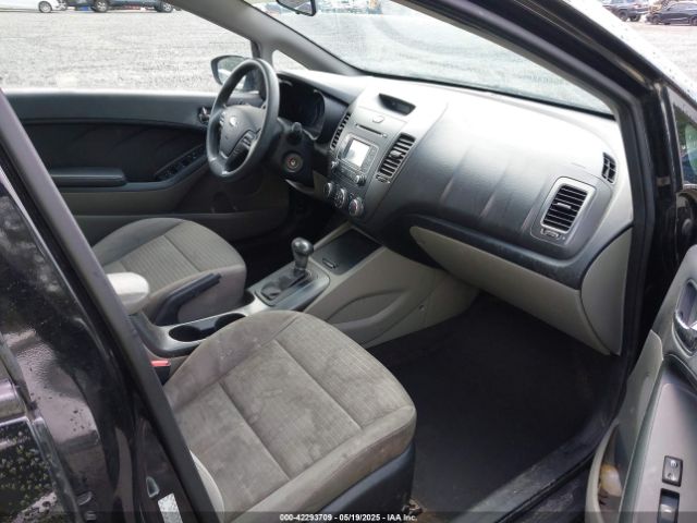 KNAFX4A61G5590512 KIA FORTE LX