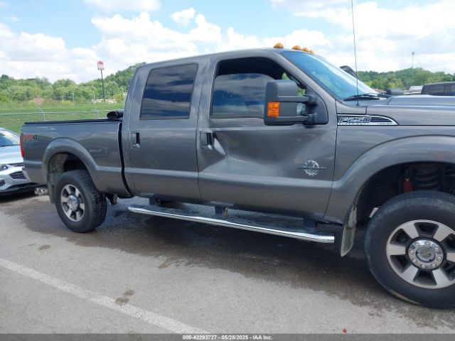 1FT7W2BT0EEA64923 Ford F-250 Lariat