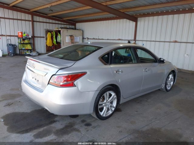 1N4BL3AP5EC315482 Nissan Altima 3.5 Sl