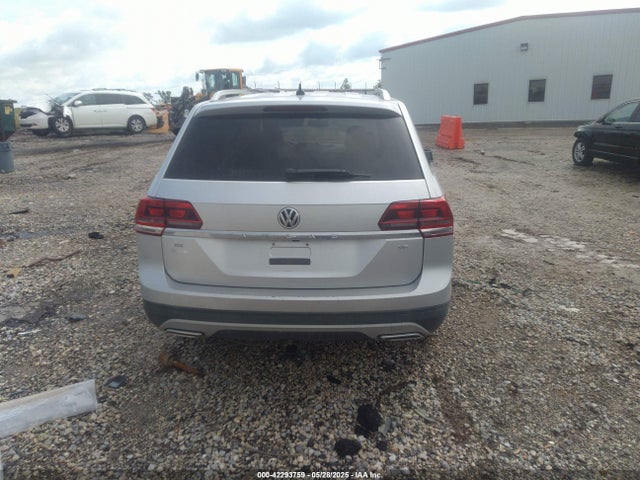 Auction sale of the 2018 Volkswagen Atlas 3.6l V6 Se, vin: 1V2CR2CA7JC558459, lot number: 42293759