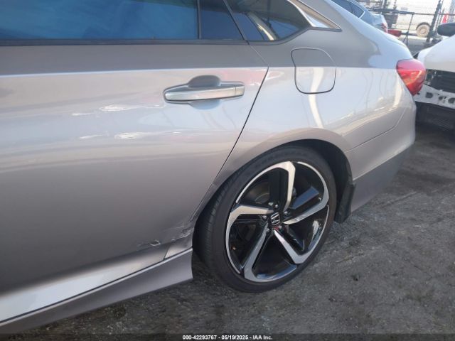 1HGCV1F30NA032908 Honda Accord Sport