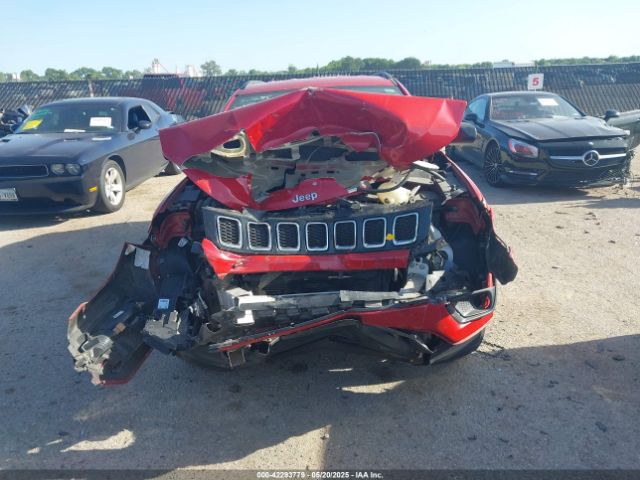 3C4NJDBB2JT331384 Jeep 2018