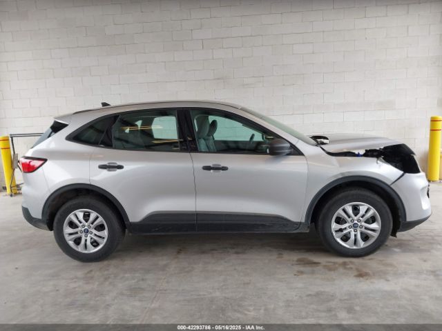 1FMCU9F60LUC58447 Ford ESCAPE S